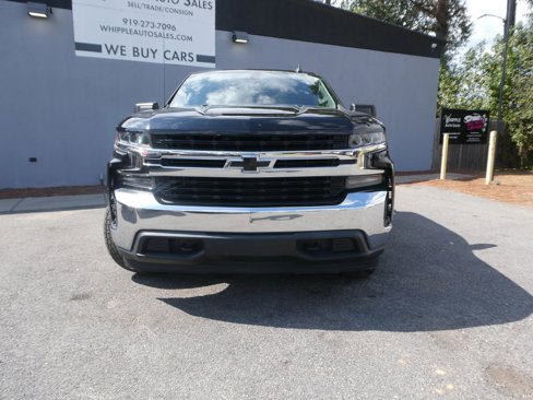 Used 2020 Chevrolet Silverado 1500 LT w/ Trailering Package image 2