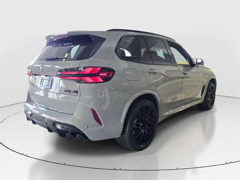 New 2026 BMW X5 M Competition w/ Executive Package image 3