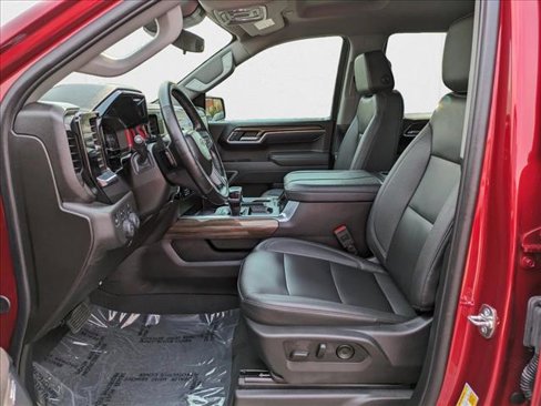 Used 2025 Chevrolet Silverado 1500 RST w/ Dark Appearance Package image 18