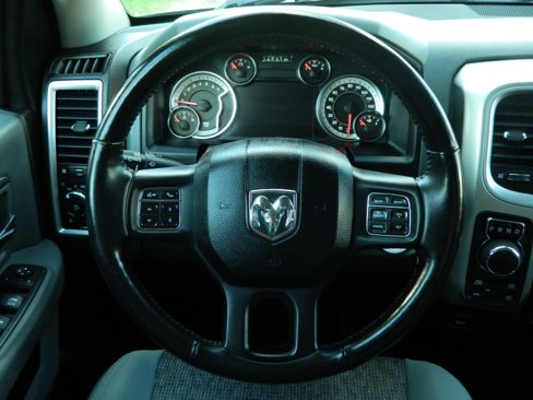 Used 2019 RAM 1500 Big Horn image 18