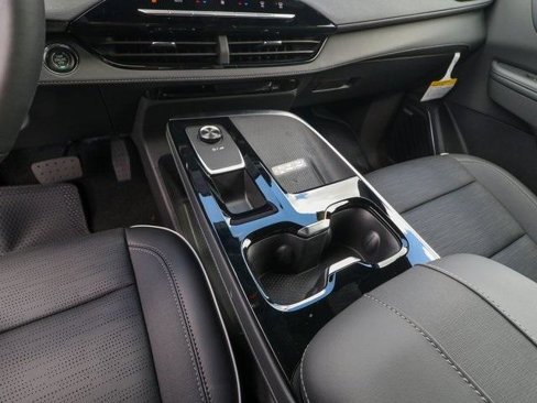 New 2026 Buick Enclave Sport Touring w/ Power Package image 21