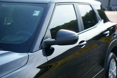 Used 2025 Chevrolet TrailBlazer LS w/ LS Convenience Package image 10