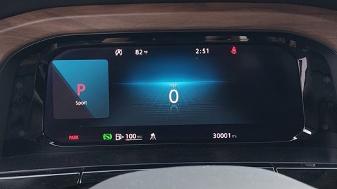 Used 2025 Volkswagen Atlas SE image 27