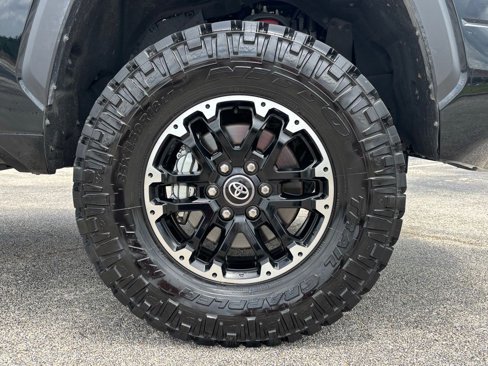 Used 2025 Toyota Tundra SR5 image 8