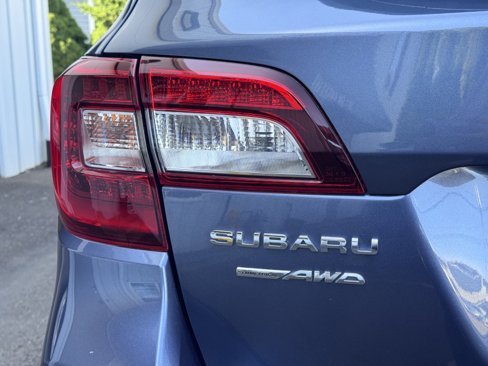 Used 2015 Subaru Outback 2.5i Limited w/ Popular Package #4 image 40