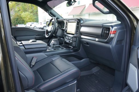 Used 2025 Ford F150 Raptor image 37