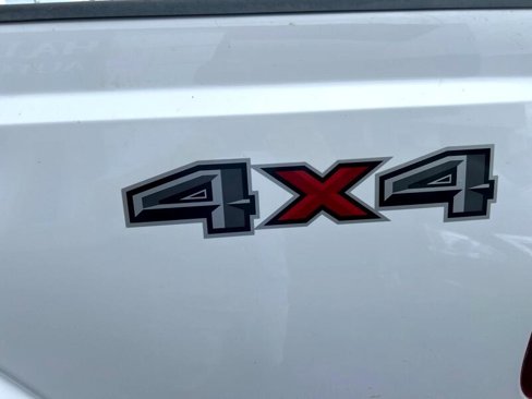 Used 2015 Ford F250 XL w/ Power Equipment Group image 4