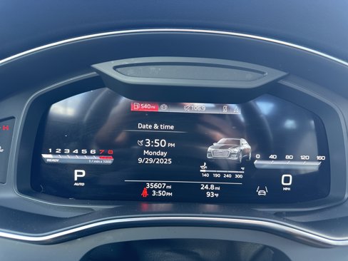 Used 2024 Audi A6 Premium Plus image 9