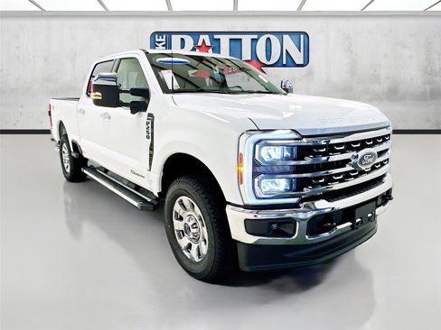 New 2025 Ford F250 Lariat w/ Chrome Package image 1