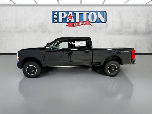 New 2026 Ford F250 Platinum image 4