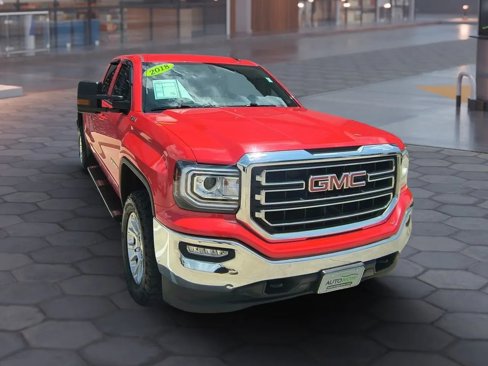 Used 2018 GMC Sierra 1500 SLE w/ SLE Value Package image 1