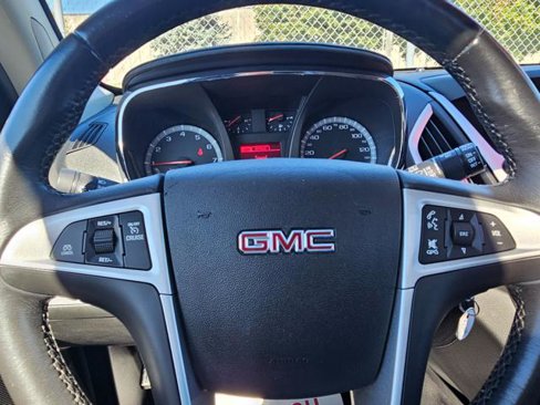 Used 2017 GMC Terrain SLT image 16
