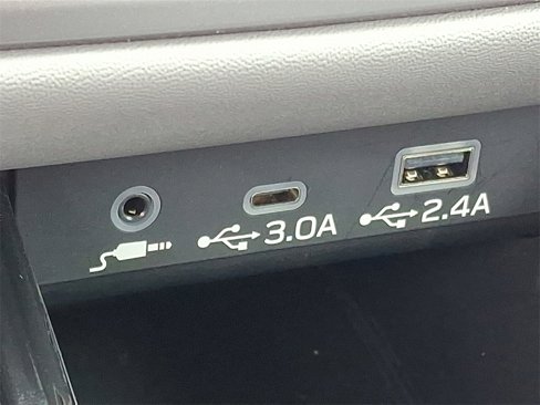 Certified 2025 Subaru Legacy Premium image 23