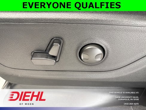 New 2026 RAM 1500 4x4 Crew Cab image 18