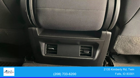 Used 2021 Chevrolet Silverado 1500 Custom Trail Boss w/ LPO, Dark Essentials Package image 35