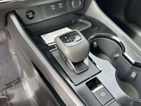 Used 2026 Nissan Rogue SV image 29