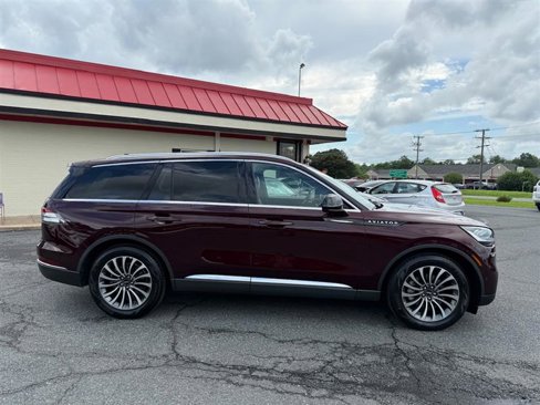 Used 2022 Lincoln Aviator Reserve w/ Equipment Group 201A image 6