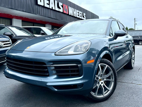 Used 2019 Porsche Cayenne image 1