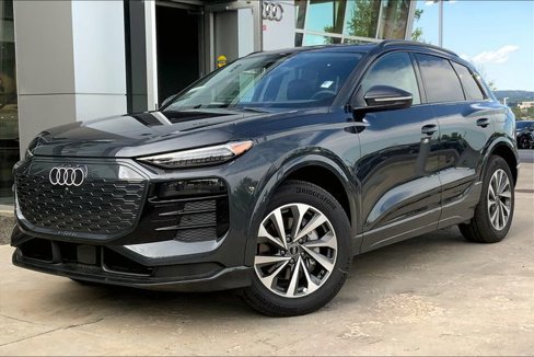 New 2025 Audi Q6 e-tron Premium Plus image 1