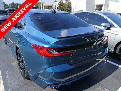 Used 2025 Toyota Camry XSE image 7