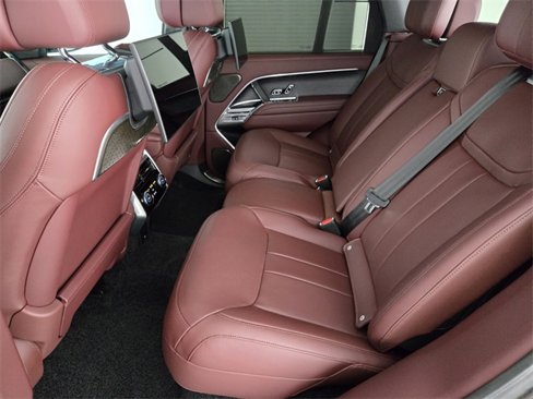 Certified 2024 Land Rover Range Rover Autobiography image 5