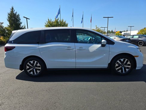 New 2026 Honda Odyssey EX-L image 24