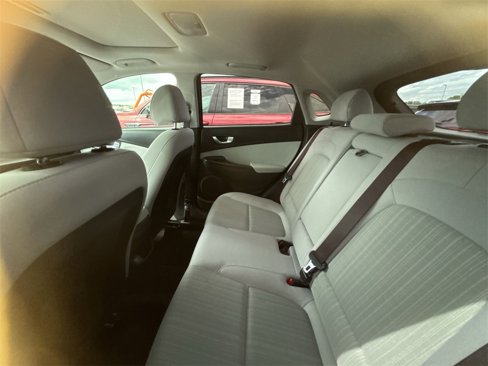 Used 2023 Hyundai Kona SEL w/ Convenience Package image 12