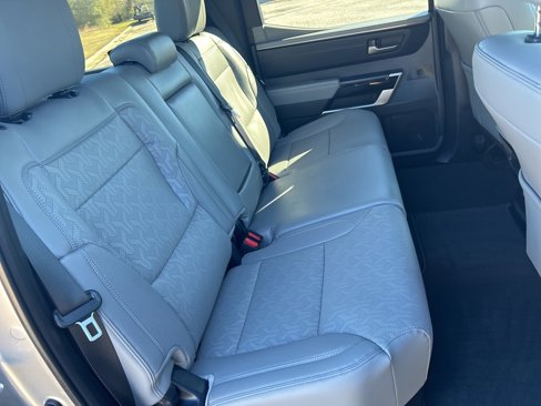 New 2025 Toyota Tundra Limited image 24