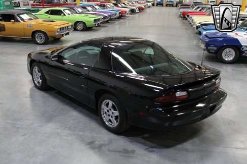 Used 1998 Chevrolet Camaro Z28 w/ Preferred Equipment Group 2 image 9