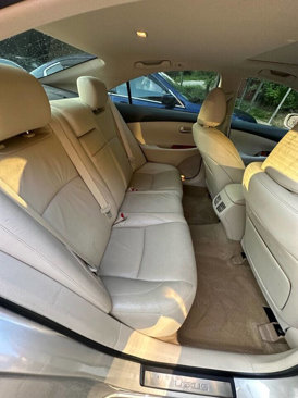 Used 2011 Lexus ES 350 image 8