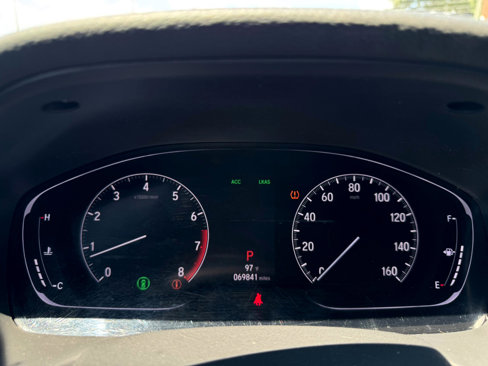 Used 2018 Honda Accord Sport image 13