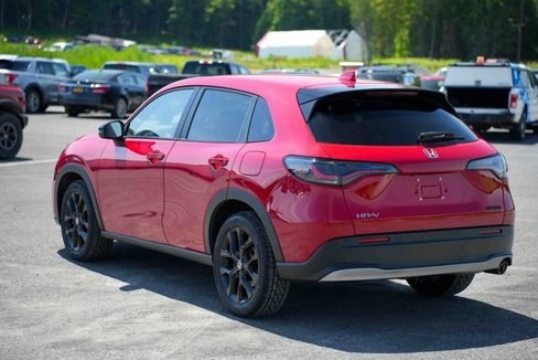 Used 2024 Honda HR-V Sport image 7