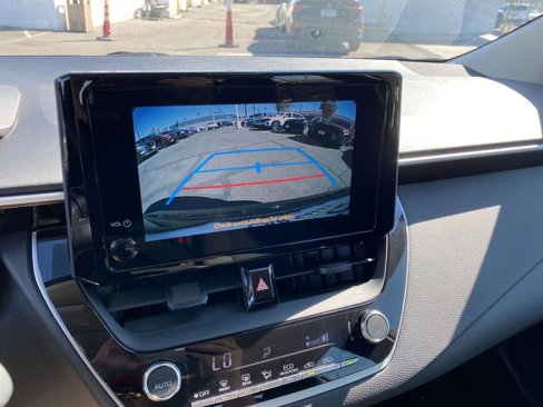 Used 2025 Toyota Corolla Hybrid Sedan image 17
