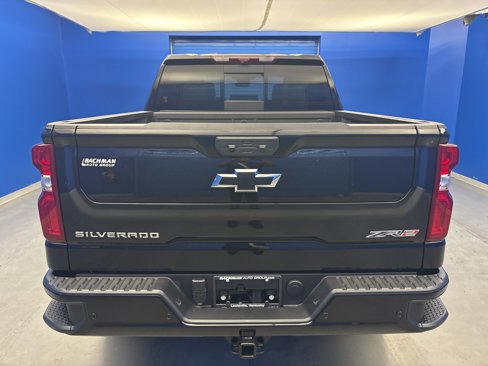 New 2026 Chevrolet Silverado 1500 ZR2 image 6
