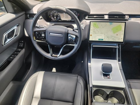 Used 2025 Land Rover Range Rover Velar S image 20