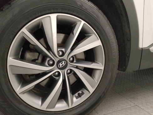 Used 2019 Hyundai Santa Fe FWD image 31