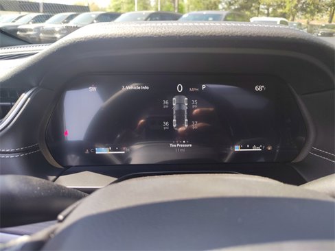 New 2025 Jeep Grand Cherokee Limited w/ Luxury Tech Group II image 18