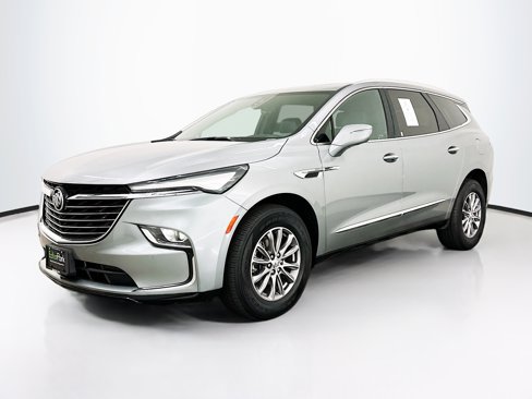 Used 2024 Buick Enclave Premium image 3