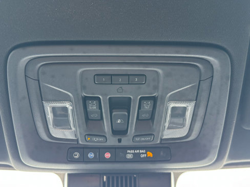 Used 2024 Chevrolet Silverado 1500 High Country image 26