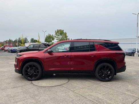 New 2026 Chevrolet Traverse RS w/ LPO, Floor Liner Package image 5