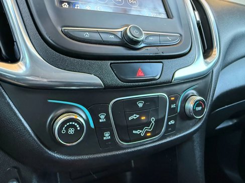 Used 2020 Chevrolet Equinox LT image 34