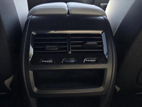 Used 2024 BMW X5 xDrive40i w/ Parking Assistance Package image 15