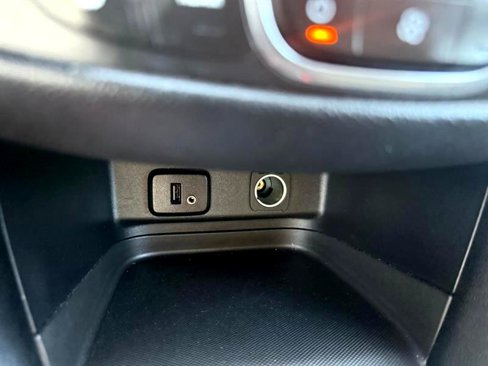Used 2018 Chevrolet Equinox LT image 16