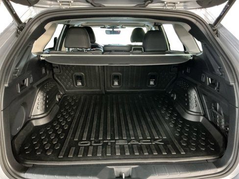 Certified 2025 Subaru Outback Onyx Edition image 24