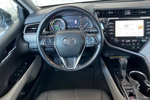 Used 2019 Toyota Camry XLE image 14