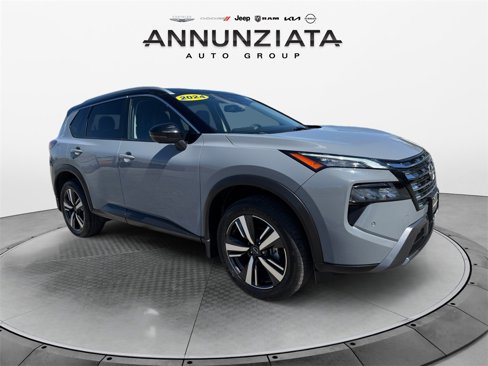 Used 2024 Nissan Rogue SL image 7