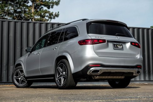 New 2026 Mercedes-Benz GLS 450 4MATIC image 2