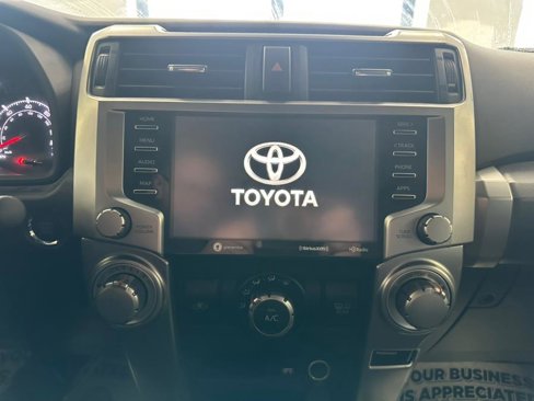 Used 2022 Toyota 4Runner SR5 image 38