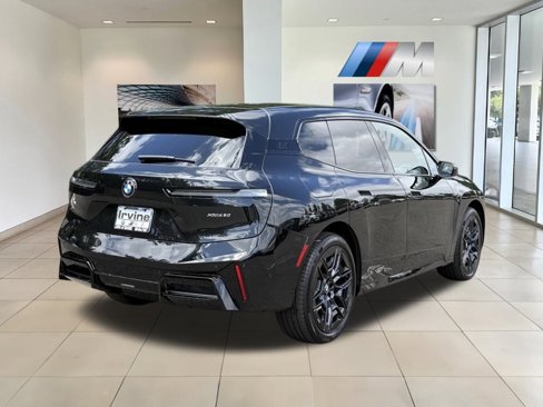 New 2026 BMW iX xDrive60 w/ M Sport Package image 6