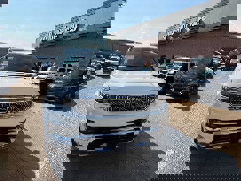 Used 2022 Jeep Grand Wagoneer Series III image 8